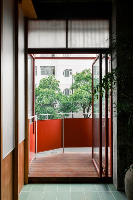 Seventeen TeaHouse